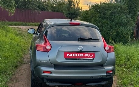 Nissan Juke II, 2011 год, 800 000 рублей, 3 фотография