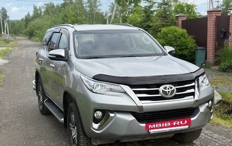 Toyota Fortuner II, 2018 год, 2 690 000 рублей, 2 фотография