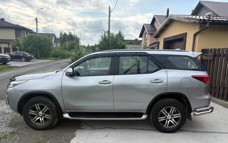 Toyota Fortuner II, 2018 год, 2 690 000 рублей, 9 фотография