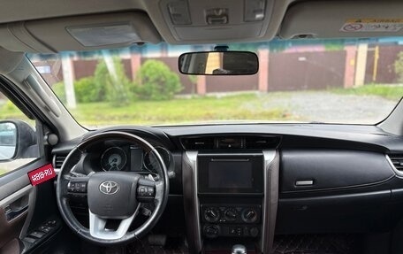 Toyota Fortuner II, 2018 год, 2 690 000 рублей, 14 фотография
