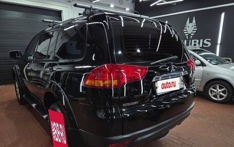 Mitsubishi Pajero Sport II рестайлинг, 2011 год, 2 000 000 рублей, 2 фотография
