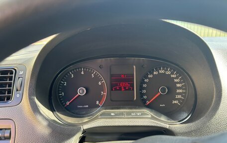 Volkswagen Polo VI (EU Market), 2012 год, 550 000 рублей, 7 фотография