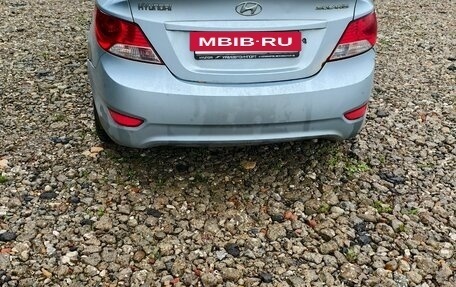 Hyundai Solaris II рестайлинг, 2011 год, 370 000 рублей, 2 фотография