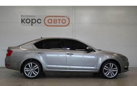 Skoda Octavia, 2017 год, 1 494 000 рублей, 4 фотография