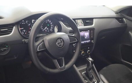 Skoda Octavia, 2017 год, 1 494 000 рублей, 6 фотография