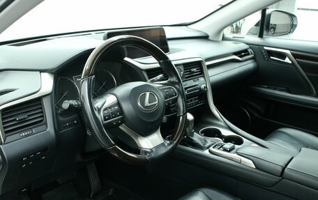 Lexus RX IV рестайлинг, 2016 год, 4 680 000 рублей, 17 фотография