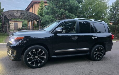 Toyota Land Cruiser 200, 2014 год, 3 850 000 рублей, 5 фотография