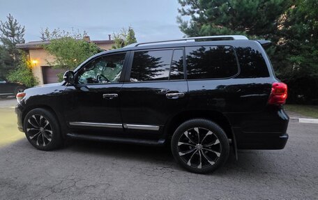Toyota Land Cruiser 200, 2014 год, 3 850 000 рублей, 6 фотография