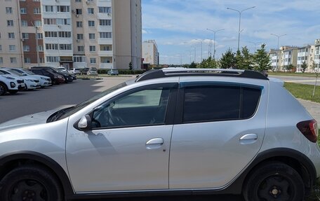 Renault Sandero II рестайлинг, 2019 год, 1 350 000 рублей, 2 фотография
