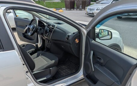 Renault Sandero II рестайлинг, 2019 год, 1 350 000 рублей, 10 фотография