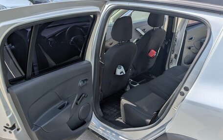 Renault Sandero II рестайлинг, 2019 год, 1 350 000 рублей, 12 фотография