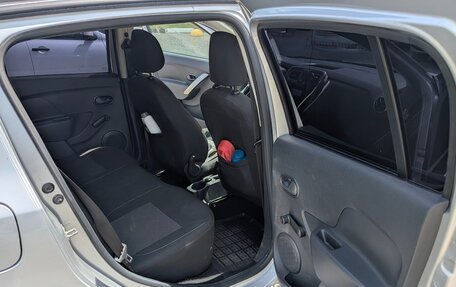 Renault Sandero II рестайлинг, 2019 год, 1 350 000 рублей, 11 фотография