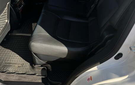 Toyota Land Cruiser 200, 2019 год, 7 750 000 рублей, 14 фотография