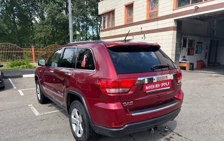 Jeep Grand Cherokee, 2011 год, 1 800 000 рублей, 4 фотография