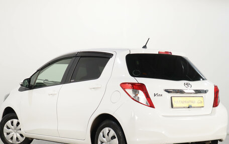 Toyota Vitz, 2013 год, 859 000 рублей, 5 фотография