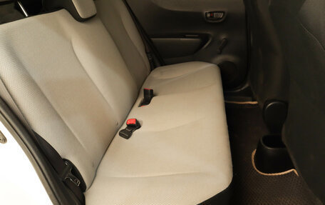Toyota Vitz, 2013 год, 859 000 рублей, 16 фотография