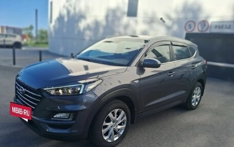 Hyundai Tucson III, 2019 год, 2 200 000 рублей, 2 фотография