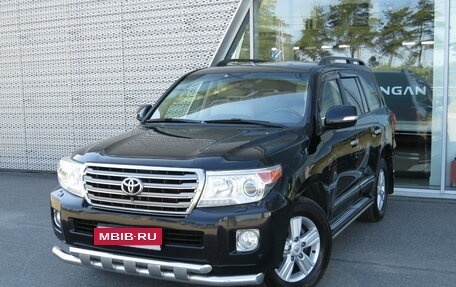 Toyota Land Cruiser 200, 2012 год, 3 295 000 рублей, 1 фотография