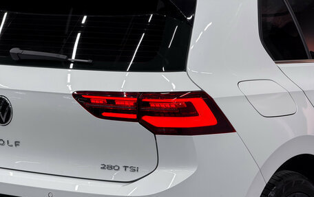 Volkswagen Golf VIII, 2024 год, 3 900 000 рублей, 22 фотография