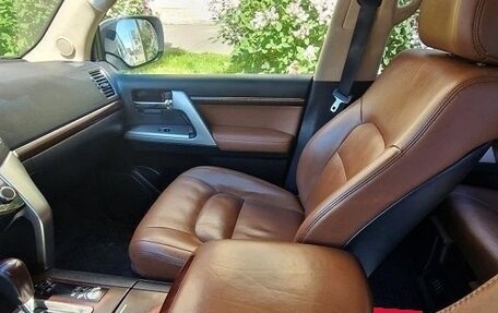 Toyota Land Cruiser 200, 2015 год, 3 590 000 рублей, 13 фотография