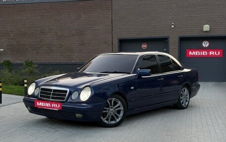 Mercedes-Benz E-Класс, 1996 год, 325 000 рублей, 3 фотография