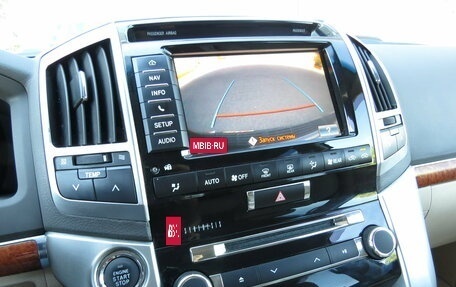 Toyota Land Cruiser 200, 2012 год, 3 295 000 рублей, 12 фотография