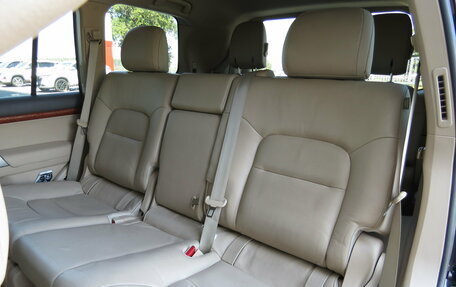 Toyota Land Cruiser 200, 2012 год, 3 295 000 рублей, 24 фотография