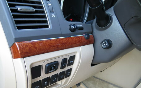 Toyota Land Cruiser 200, 2012 год, 3 295 000 рублей, 18 фотография
