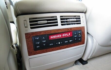 Toyota Land Cruiser 200, 2012 год, 3 295 000 рублей, 23 фотография