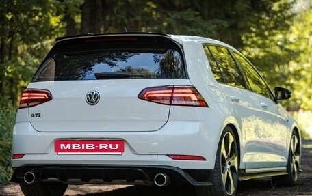 Volkswagen Golf GTI VII, 2018 год, 2 100 000 рублей, 3 фотография
