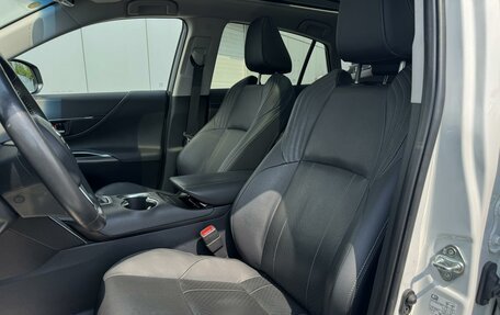 Toyota Harrier, 2023 год, 5 775 000 рублей, 10 фотография