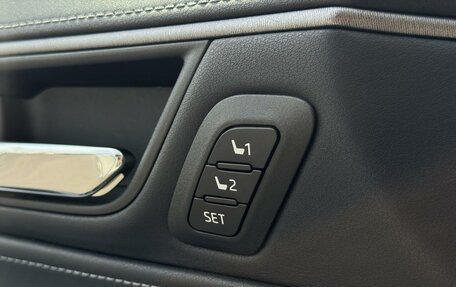 Toyota Harrier, 2023 год, 5 775 000 рублей, 20 фотография