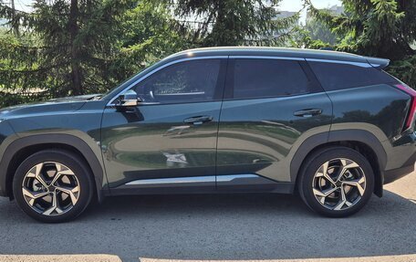 Geely Atlas, 2025 год, 3 400 000 рублей, 2 фотография