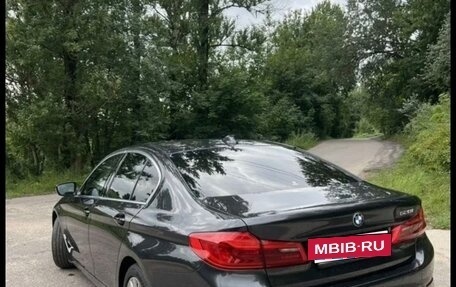 BMW 5 серия, 2019 год, 2 800 000 рублей, 3 фотография