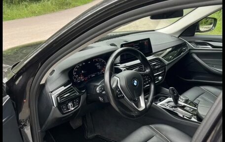 BMW 5 серия, 2019 год, 2 800 000 рублей, 8 фотография