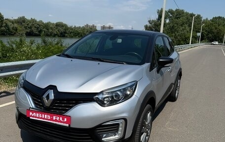 Renault Kaptur I рестайлинг, 2018 год, 1 150 000 рублей, 3 фотография