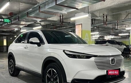 Honda Vezel, 2023 год, 1 945 000 рублей, 2 фотография