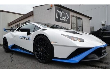 Lamborghini Huracán, 2022 год, 32 001 000 рублей, 7 фотография