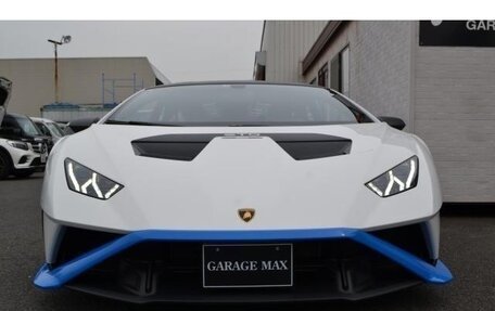 Lamborghini Huracán, 2022 год, 32 001 000 рублей, 2 фотография