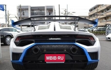 Lamborghini Huracán, 2022 год, 32 001 000 рублей, 9 фотография
