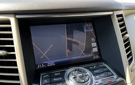 Infiniti QX70, 2013 год, 1 640 000 рублей, 19 фотография