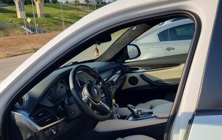 BMW X6, 2016 год, 2 400 000 рублей, 16 фотография