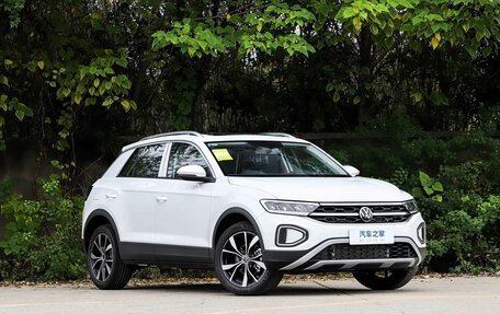 Volkswagen T-Roc I, 2026 год, 2 450 000 рублей, 1 фотография