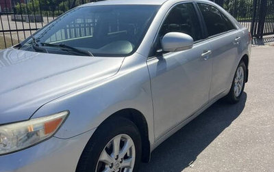 Toyota Camry, 2011 год, 1 100 000 рублей, 1 фотография