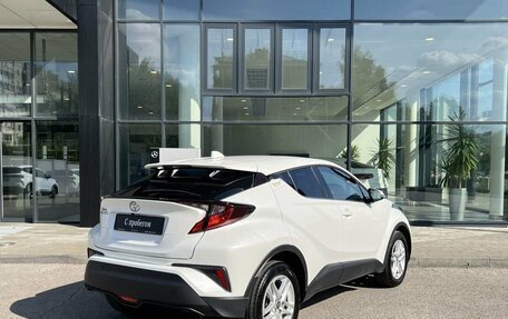 Toyota C-HR I рестайлинг, 2021 год, 2 490 000 рублей, 5 фотография