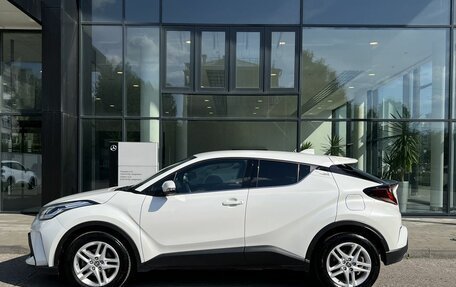 Toyota C-HR I рестайлинг, 2021 год, 2 490 000 рублей, 8 фотография