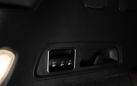Mercedes-Benz GLS, 2019 год, 6 990 000 рублей, 30 фотография
