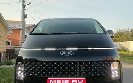 Hyundai Staria, 2021 год, 4 000 000 рублей, 5 фотография