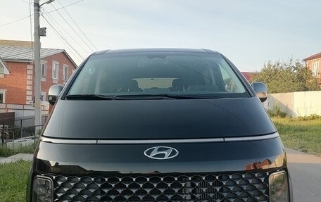 Hyundai Staria, 2021 год, 4 000 000 рублей, 17 фотография