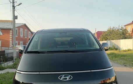 Hyundai Staria, 2021 год, 4 000 000 рублей, 19 фотография